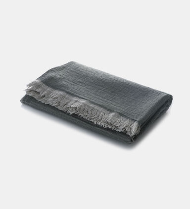 Woolen Reversible Throw