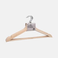 Wooden Grade Hanger 4-piece Set